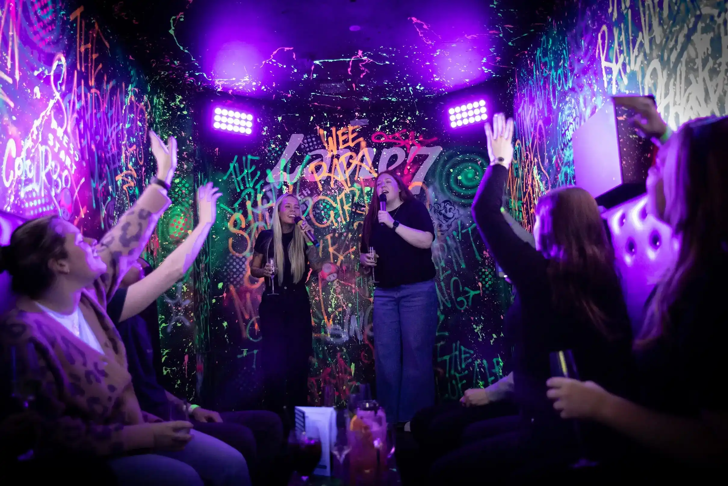 Lane7 karaoke room