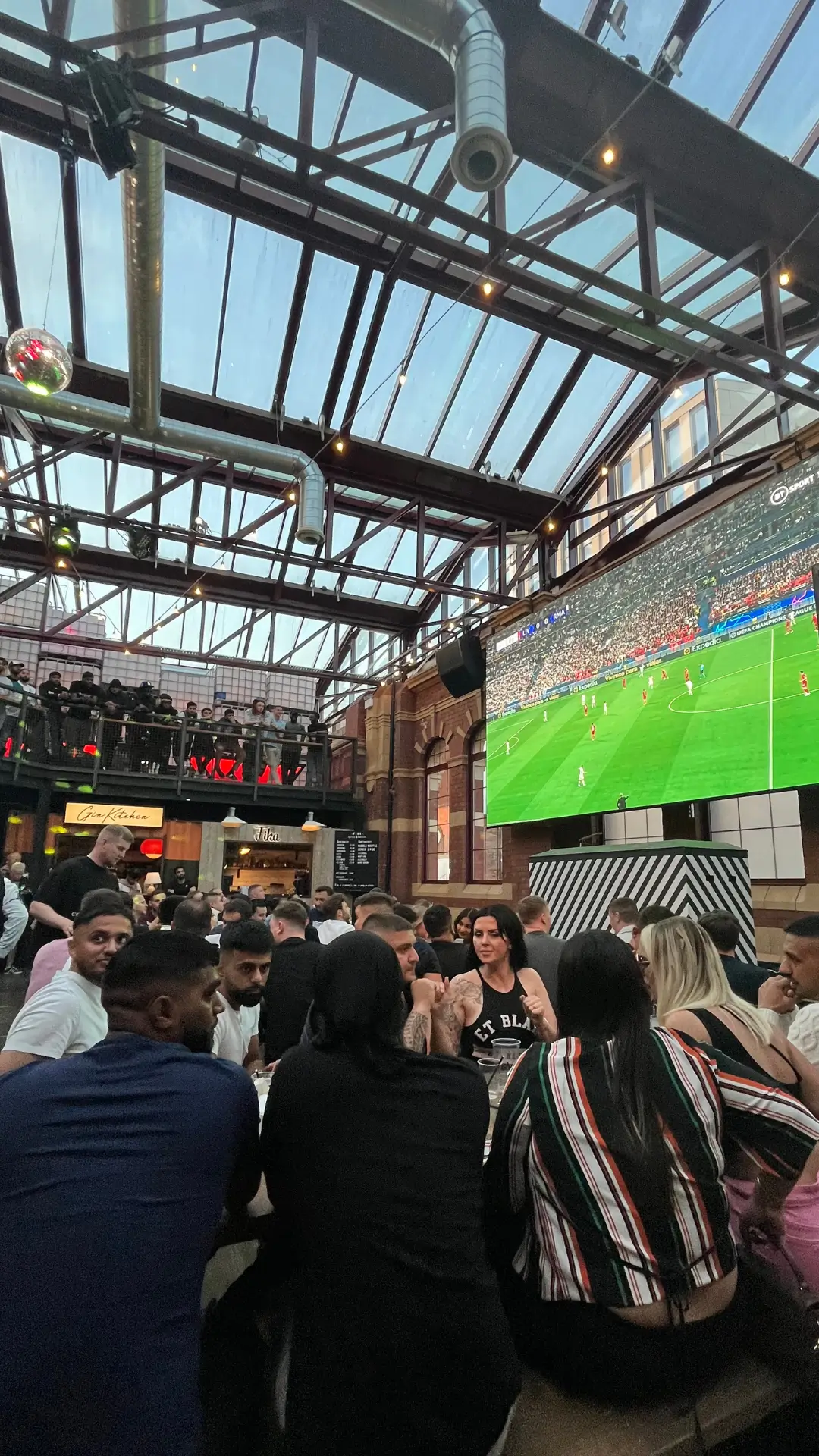 Live sports at Lane7